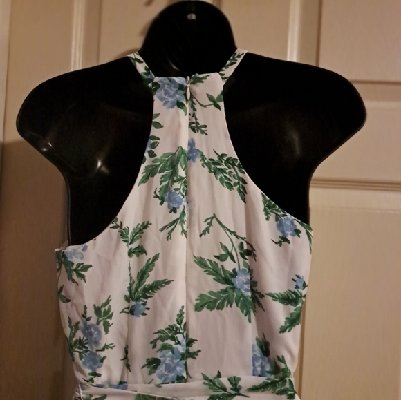 Disney princess small dress - Picture 7 of 8